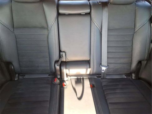 Used 2023 Mitsubishi Outlander SE image 18