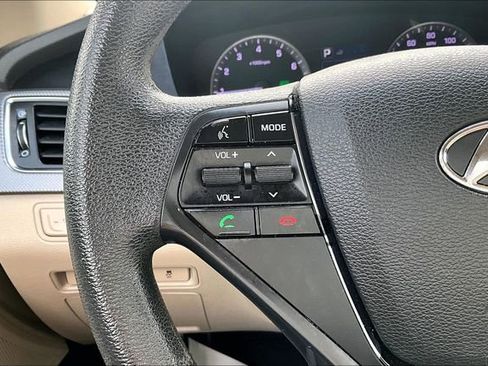 Used 2016 Hyundai Sonata SE image 10