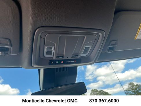 New 2026 Chevrolet Silverado 1500 Custom Trail Boss w/ Dark Appearance Package image 23