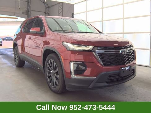 Used 2023 Chevrolet Traverse RS AWD/4WD image 1