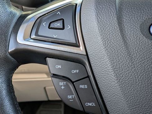 Used 2019 Ford Edge Titanium w/ Cold Weather Package FWD image 19