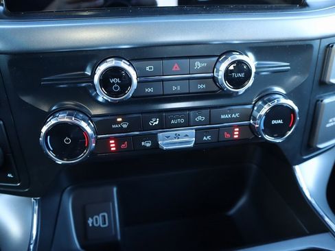 New 2025 Ford F150 XLT w/ Equipment Group 302A MID image 7