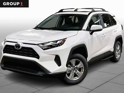 New 2025 Toyota RAV4 XLE