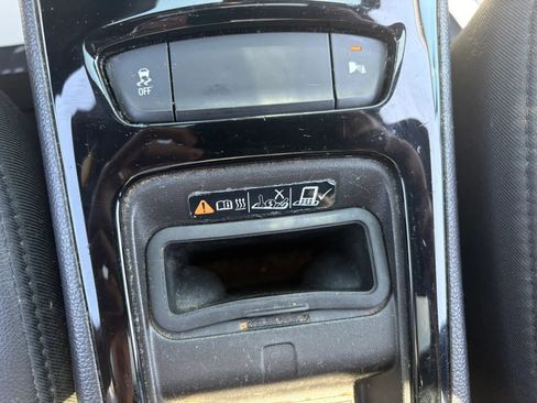 Used 2016 Chevrolet Cruze Premier FWD image 24