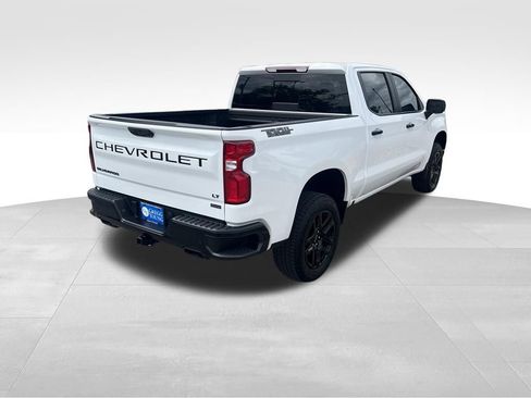 Used 2024 Chevrolet Silverado 1500 LT Trail Boss w/ LT Trail Boss Premium Package AWD/4WD image 7