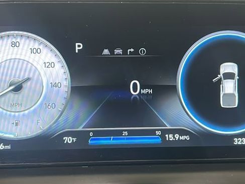 Certified 2022 Hyundai Santa Cruz Limited AWD/4WD image 16