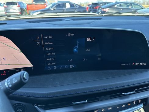 Used 2024 Cadillac XT4 Sport image 16