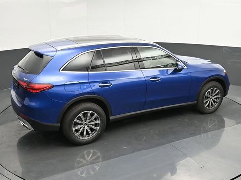 New 2025 Mercedes-Benz GLC 300 GLC 300 image 31