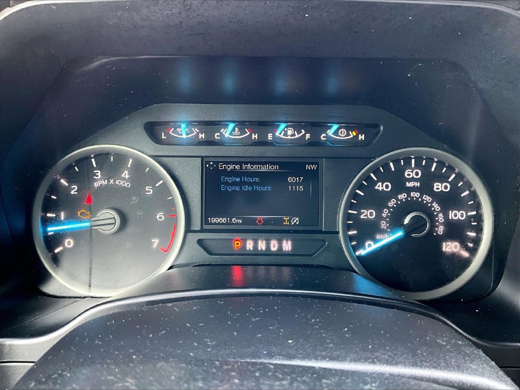 Used 2018 Ford F150 XLT w/ Equipment Group 302A Luxury AWD/4WD image 16