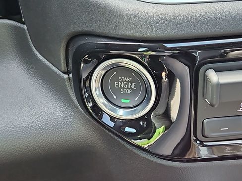 New 2026 Chevrolet Silverado 1500 RST AWD/4WD image 19