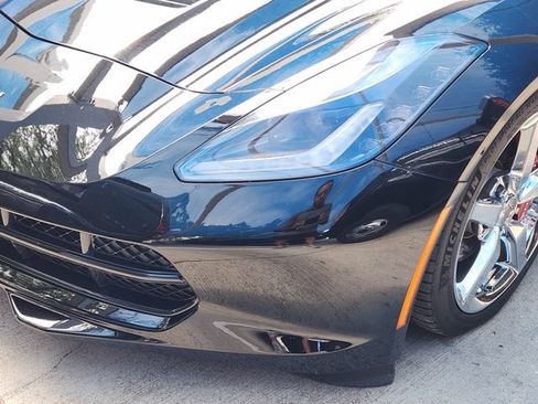 Used 2014 Chevrolet Corvette Stingray Convertible w/ 3LT Preferred Equipment Group RWD image 8