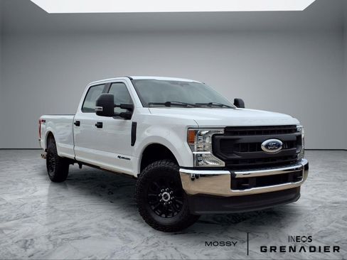 Used 2022 Ford F350 XL w/ Power Equipment Group AWD/4WD image 1
