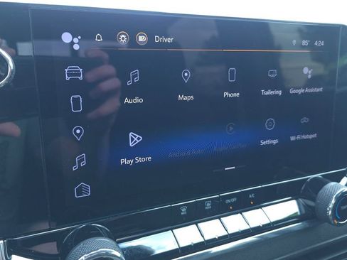 Used 2023 Chevrolet Colorado Trail Boss w/ Technology Package AWD/4WD image 29