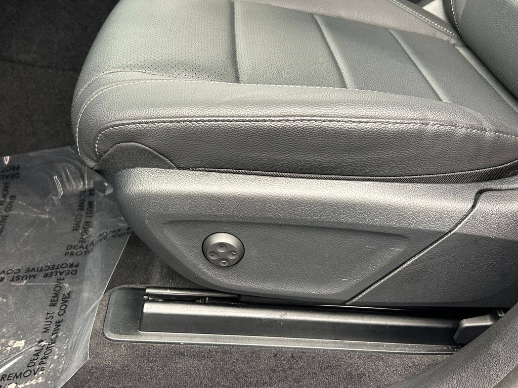 Used 2026 Mercedes-Benz GLE 350 4MATIC image 56