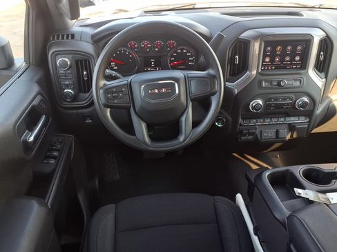 Used 2024 GMC Sierra 1500 Pro w/ Pro Value Package AWD/4WD image 4