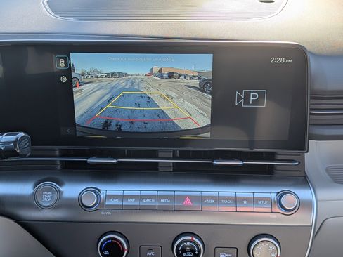 New 2026 Hyundai Kona SE image 15