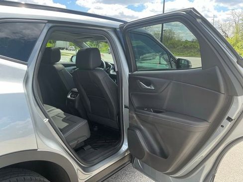 Used 2024 Chevrolet Blazer LT w/ LPO, Floor Liner Package FWD image 17