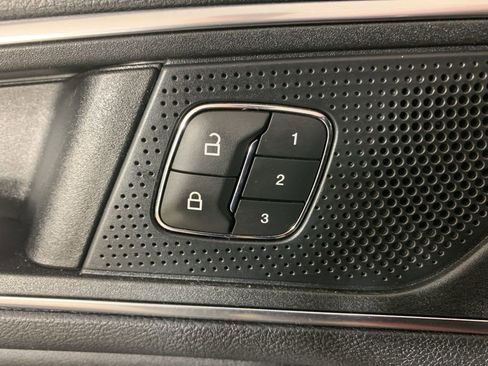 Used 2022 Ford Edge ST w/ Equipment Group 401A image 17