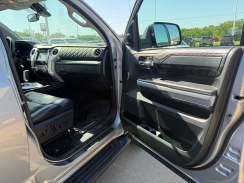 Used 2019 Toyota Tundra Platinum AWD/4WD image 23