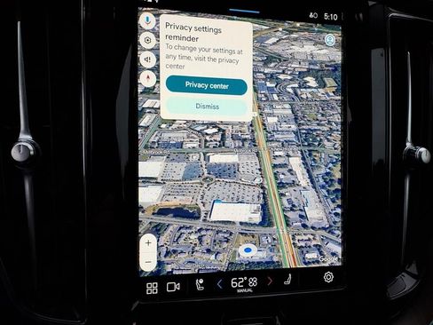 Used 2024 Volvo XC60 B5 Plus image 20