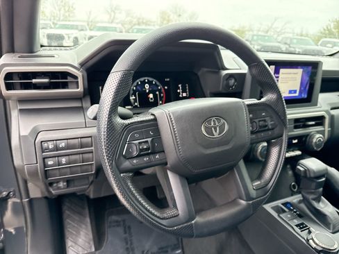 Certified 2025 Toyota Tacoma SR image 11