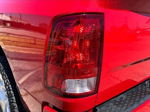Used 2012 RAM 1500 Express RWD image 38