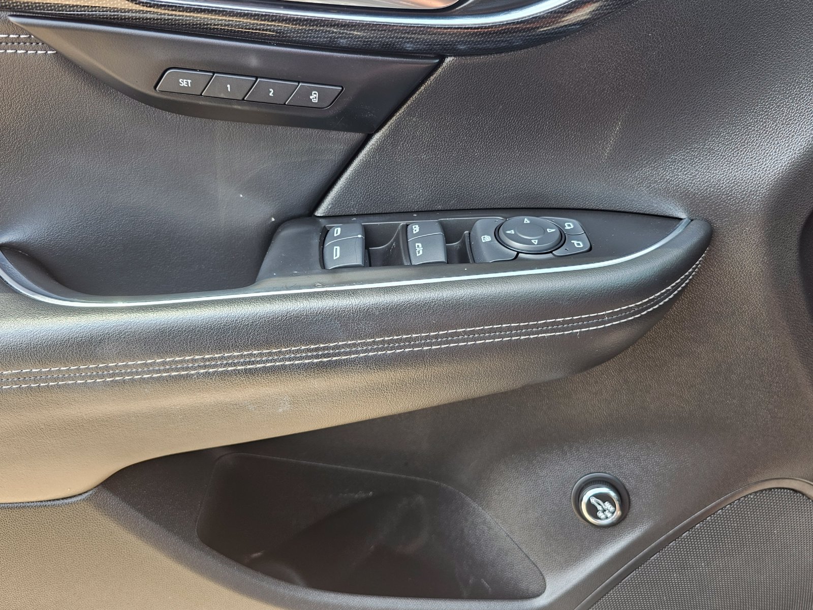 Used 2023 Buick Envision Essence w/ Sport Touring Package FWD image 13