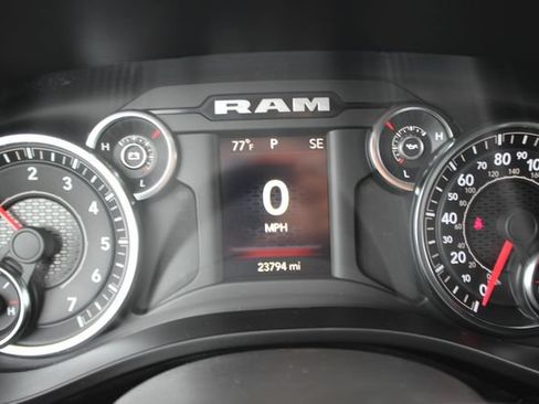 Used 2023 RAM 1500 Big Horn AWD/4WD image 17
