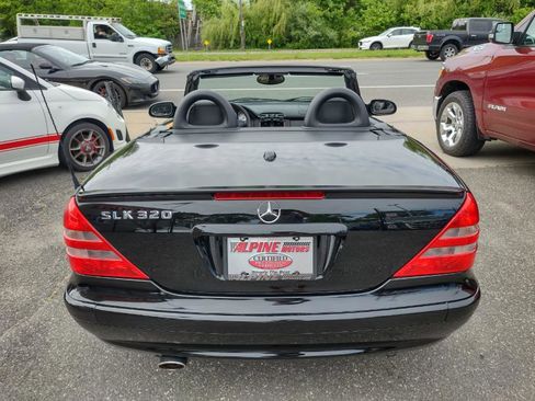 Used 2004 Mercedes-Benz SLK 320 image 18