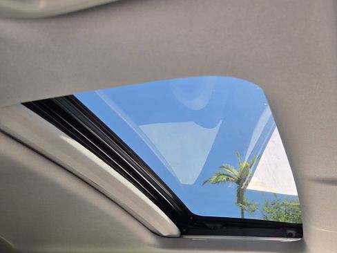 Used 2021 Honda CR-V EX-L image 17