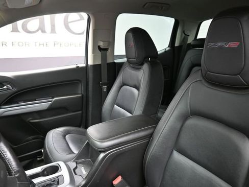 Used 2018 Chevrolet Colorado ZR2 image 16