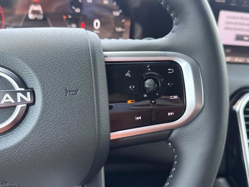 New 2026 Nissan Armada SL w/ Captain's Chari Seat Package AWD/4WD image 19