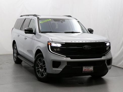New 2025 Ford Expedition Max Active image 1