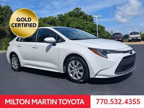 Certified 2024 Toyota Corolla LE FWD image 2