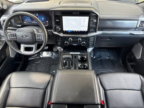 Used 2025 Ford F150 Lariat w/ Equipment Group 502A High AWD/4WD image 15