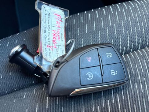 Used 2025 Chevrolet Equinox LT image 20