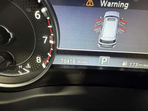 Certified 2021 Nissan Armada SL image 11