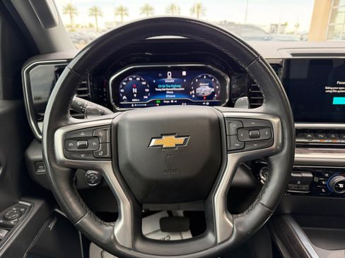 Used 2023 Chevrolet Silverado 1500 LTZ w/ LTZ Premium Package image 9