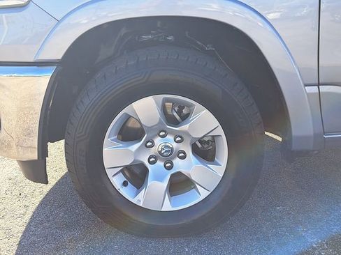 Used 2025 RAM 1500 Big Horn AWD/4WD image 6