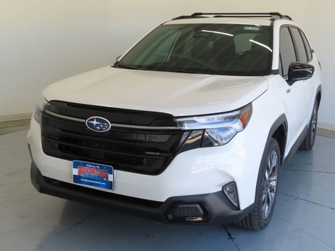 New 2026 Subaru Forester Touring image 10