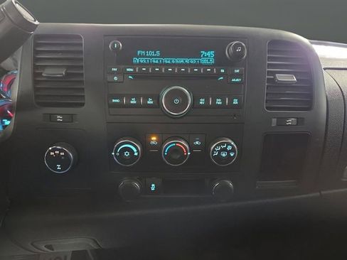 Used 2014 GMC Sierra 3500 SLE image 7