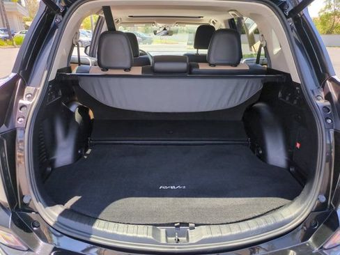 Used 2016 Toyota RAV4 Limited w/ Advanced Technology Package AWD/4WD image 27