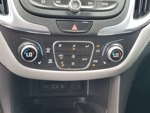 Certified 2020 Chevrolet Equinox Premier FWD image 26