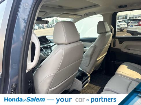 Used 2025 Honda Odyssey EX-L image 12