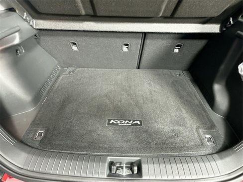 Used 2023 Hyundai Kona SE w/ Cargo Package image 31