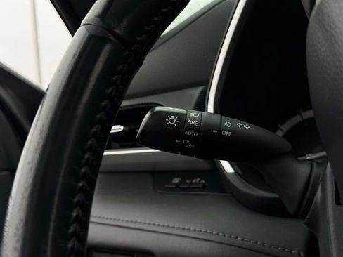 Used 2022 Toyota Highlander XSE image 11