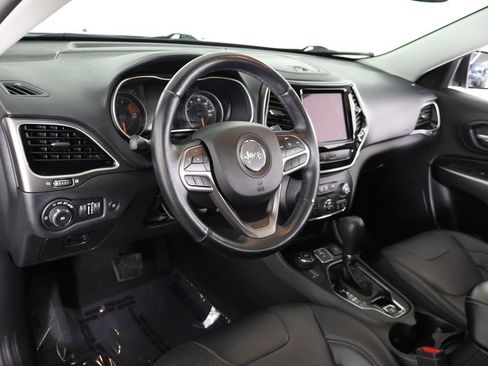 Used 2019 Jeep Cherokee Limited AWD/4WD image 27