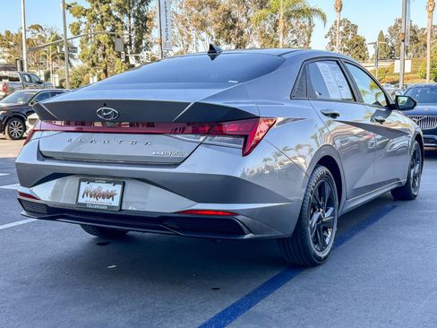Used 2023 Hyundai Elantra Blue w/ Preferred Accessory Package FWD image 6
