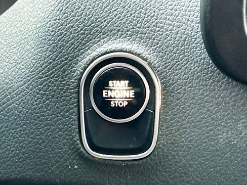 Used 2021 Mercedes-Benz Sprinter 2500 image 13