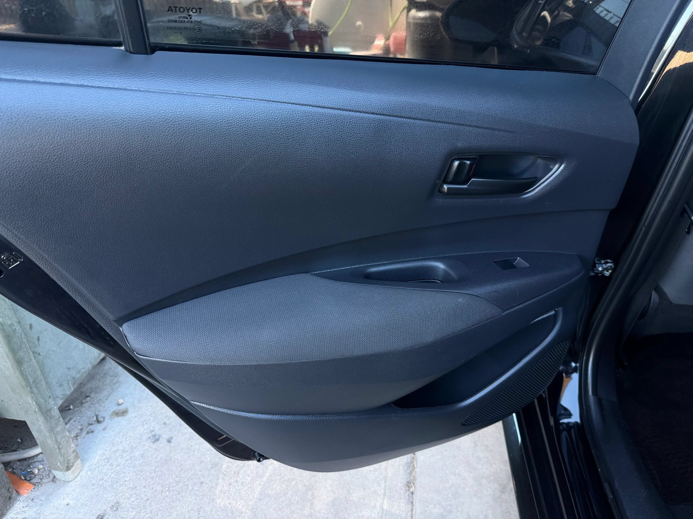 Used 2024 Toyota Corolla LE FWD image 12